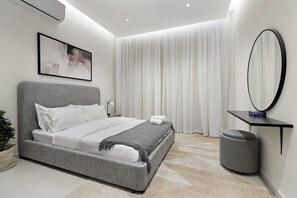 皇家公寓 | 3 多间卧室、埃及棉床单、高档床上用品、记忆海绵床垫