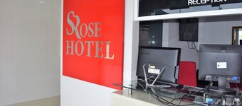 S Rose Hotel