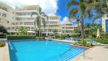Piscina externa