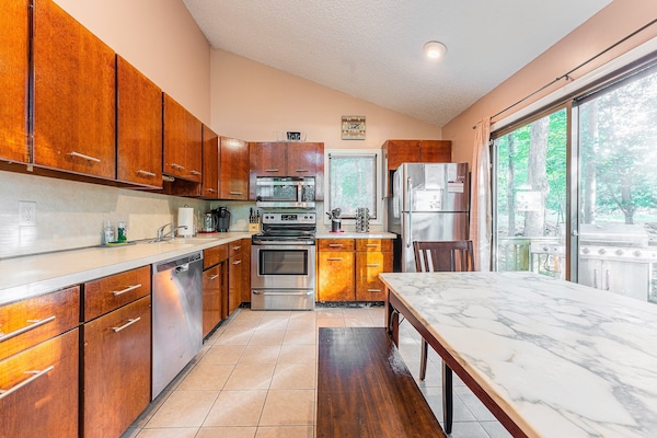 Frigorífic, microones, forn i placa de cuina