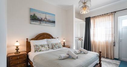 GuestReady - A classic Portuguese-style home