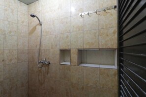 Room - Bagus Bay Homestay (Tuktuk Siadong)