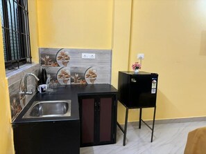 Private kitchen - V3 Holiday Homes 5 (Candolim)