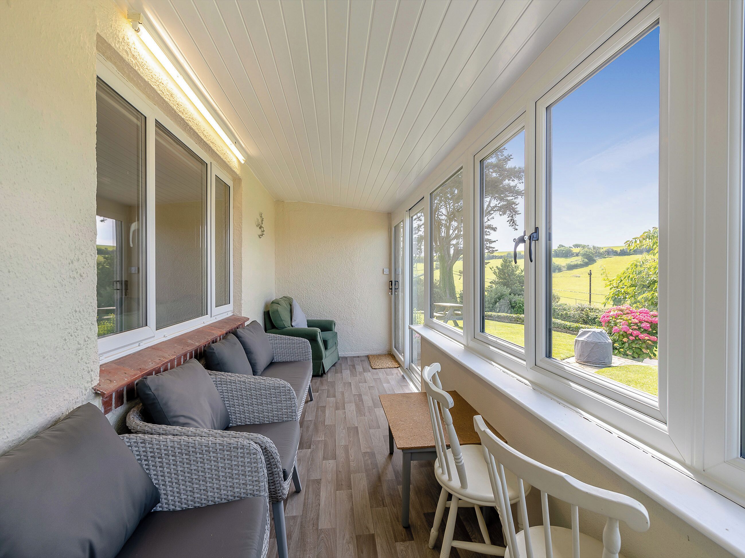 6 Bedroom Accommodation In Kingsbridge - Hope Cove