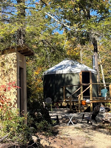 RESTful yurt in charming Hinsdale; pet-friendly with multiple hiking options