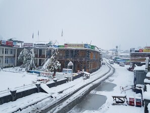 Exterior - Galaxy Hotel Naran (Balakot)
