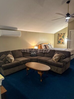 Smart TV, fireplace, DVD player, table football