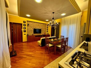 Interior - Doria Boutique Apartment, family-friendly apartment in Vatican area (Roma)