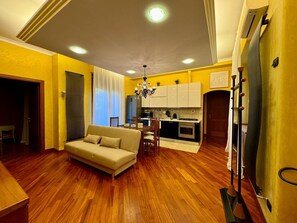 Living area - Doria Boutique Apartment, family-friendly apartment in Vatican area (Roma)