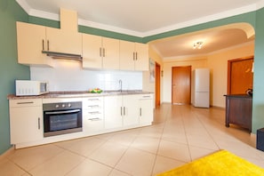 Fridge, microwave, oven, dishwasher