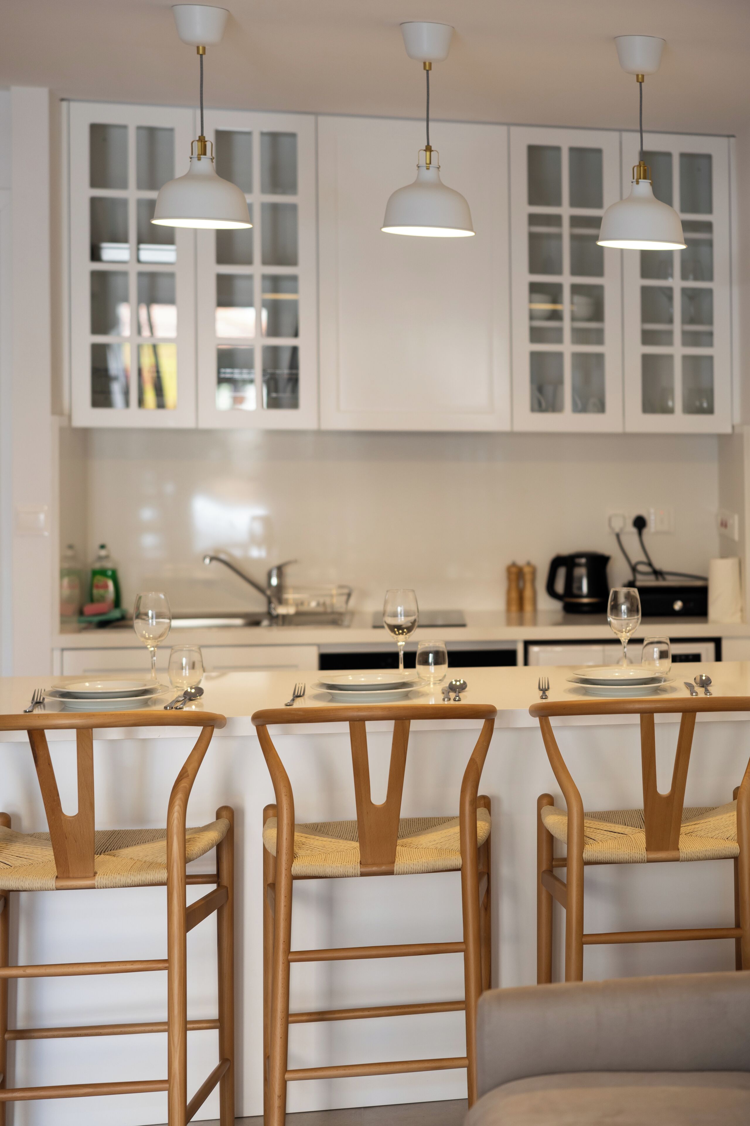 Hestia Apartment | Private kitchen | Fridge, oven, stovetop, electric kettle