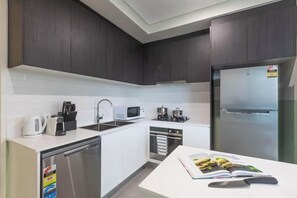 Cribs/infant beds - Kula Parramatta (MAYS HILL)