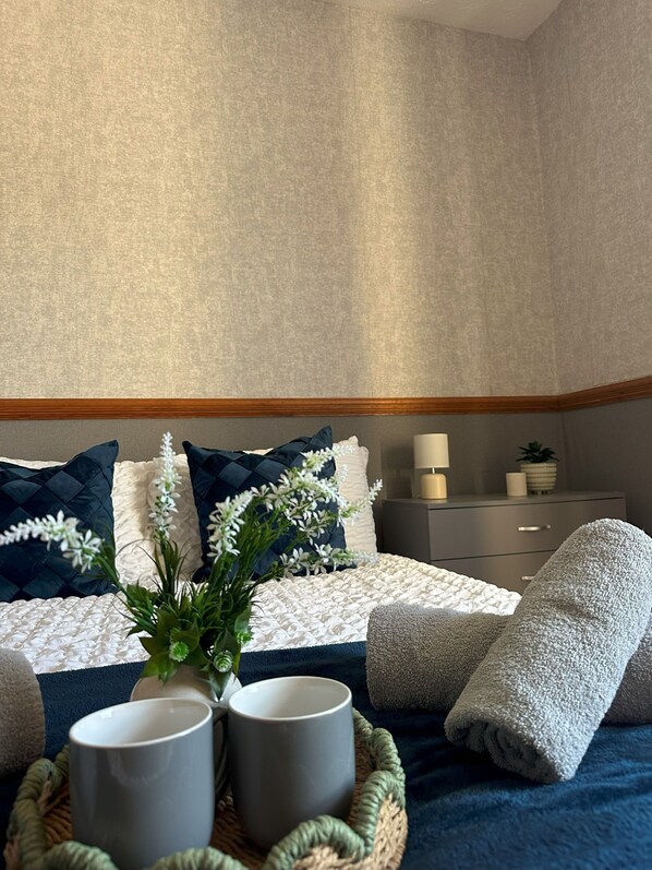 2 Schlafzimmer, Bügeleisen/Bügelbrett, kostenloses WLAN, Bettwäsche
