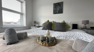 2 chambres, fer et planche Ă  repasser, Wi-Fi gratuit, draps fournis