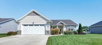 Spacious 3-BR Home near Lambeau!