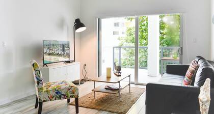 Stylish Stay by Wynwood & Biscayne Bay