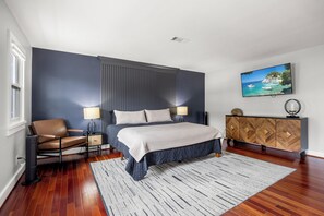 2 bedrooms, WiFi, bed sheets - NEW Calle De Santiago in the Heart of Pensacola!
(Pensacola)