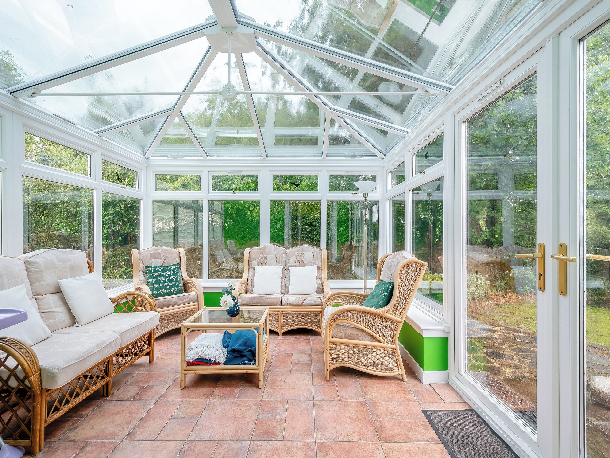 6 Bedroom Accommodation In Cardross, Near Dumbarton - Loch Lomond