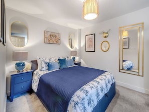 2 makuuhuonetta, ilmainen Wi-Fi, vuodevaatteet