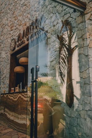 Reception - Mantra Hotel Boutique (Brisas de Zicatela)