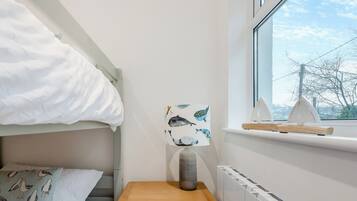 2 bedrooms, free WiFi, bed sheets