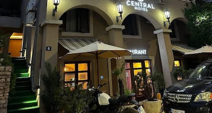 Central Hotel