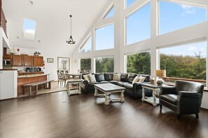 Smart TV, fireplace, DVD player, foosball