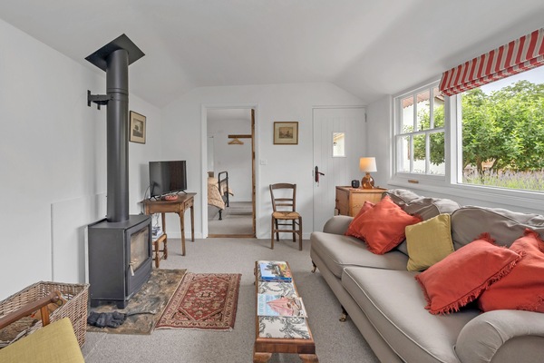 Living Room / Lounge