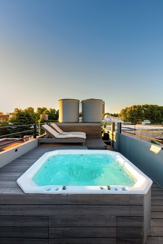 Spectacular Brand New 3 story Private Home with Rooftop Jacuzzi Terrace in BA.