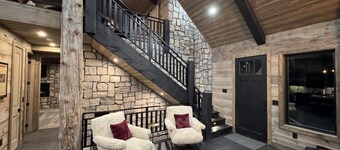 Sugar Pine Chalet-  Spa | Sauna | Game Room | Fire Pit | Zion / Bryce