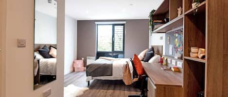 Habitación individual, para no fumadores | Tabla de planchar con plancha y wifi gratis