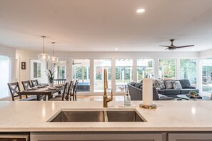 Dining - Banjos Golf Retreat- In the heart of Pinehurst (Pinehurst)