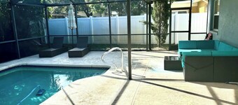 Relaxing Pool Home - Palm Harbor - 3BR - 6PPL