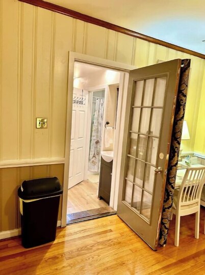Private, Charm, & Unique Stay

