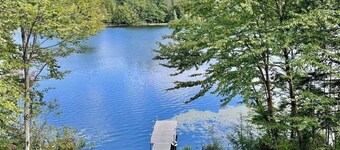 Lakefront Log Home in White Mountains! Dog-Friendly!