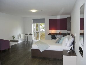 Studio, 1 Double Bed, Non Smoking | Free WiFi - For Students Only Corner House in Sheffield (Sheffield)