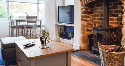 2 bedroom accommodation in Tavistock