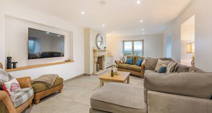 3 bedroom accommodation in Trawden