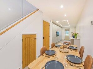 Dining - 3 bedroom accommodation in Trawden (Trawden)