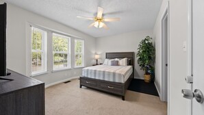 Room - 3BR Near Ft. Campbell | Fenced Yard + Garage (Oak Grove)