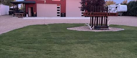 المنشأة من الخارج