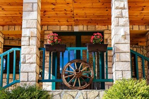 Front of property - Eco Resort Elite (Kolašin)