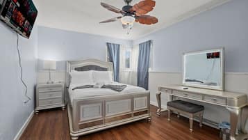 Iron/ironing board, travel crib, WiFi, bed sheets