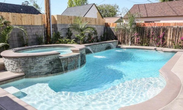 Designer Decorated 6 Bedroom Pool House - Santa Ana, CA