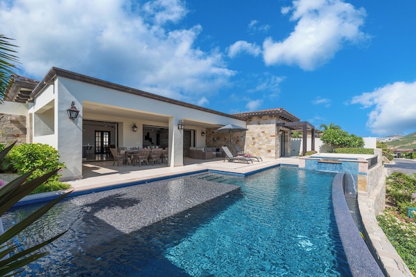 Infinity Pool with views to the Pacific Ocean and the Quivira Golf Course