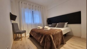 1 bedroom, iron/ironing board, Internet, bed sheets