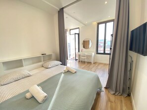 1 habitación, tabla de planchar con plancha, wifi y ropa de cama 