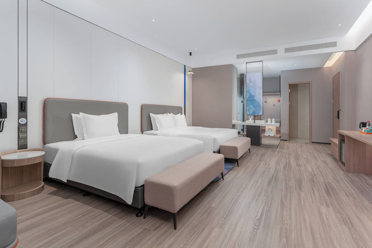 Standard Room, Multiple Beds