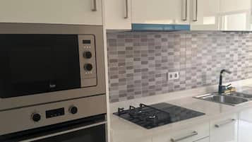 Microwave, oven, stovetop