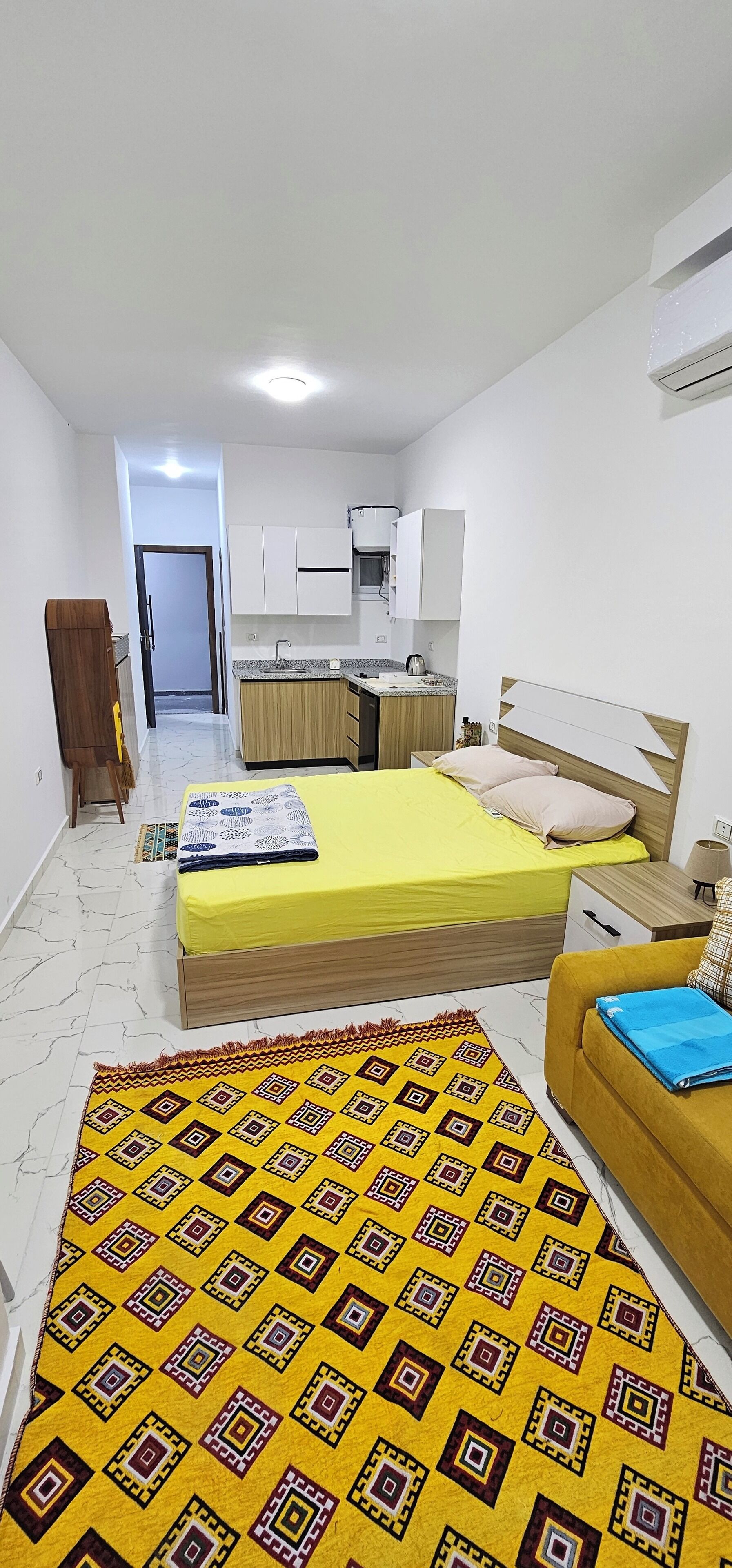 1 bedroom, iron/ironing board